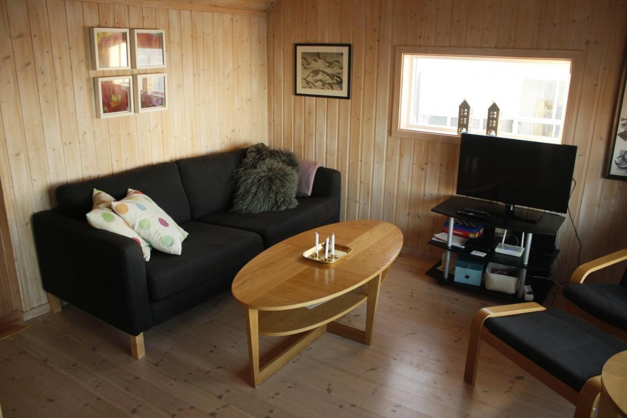 Frugga Feriehus Og Leilighet Straumsjoen Luaran gambar