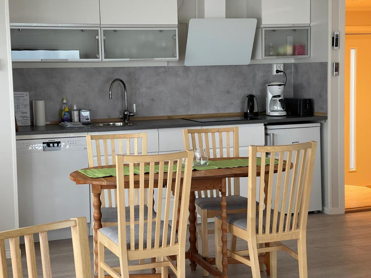 Frugga Feriehus Og Leilighet Straumsjoen Luaran gambar